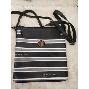Tommy Hilfiger Womens Crossbody Bag Purse Handbag Black White Stripe 3235
